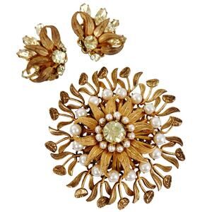 Signed Miriam Haskell Mid Century Gold Tone Pearl Rhinestone Brooch Earring Set